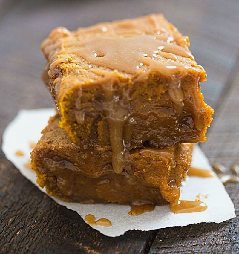 Pumpkin Blondie with caramel sauce